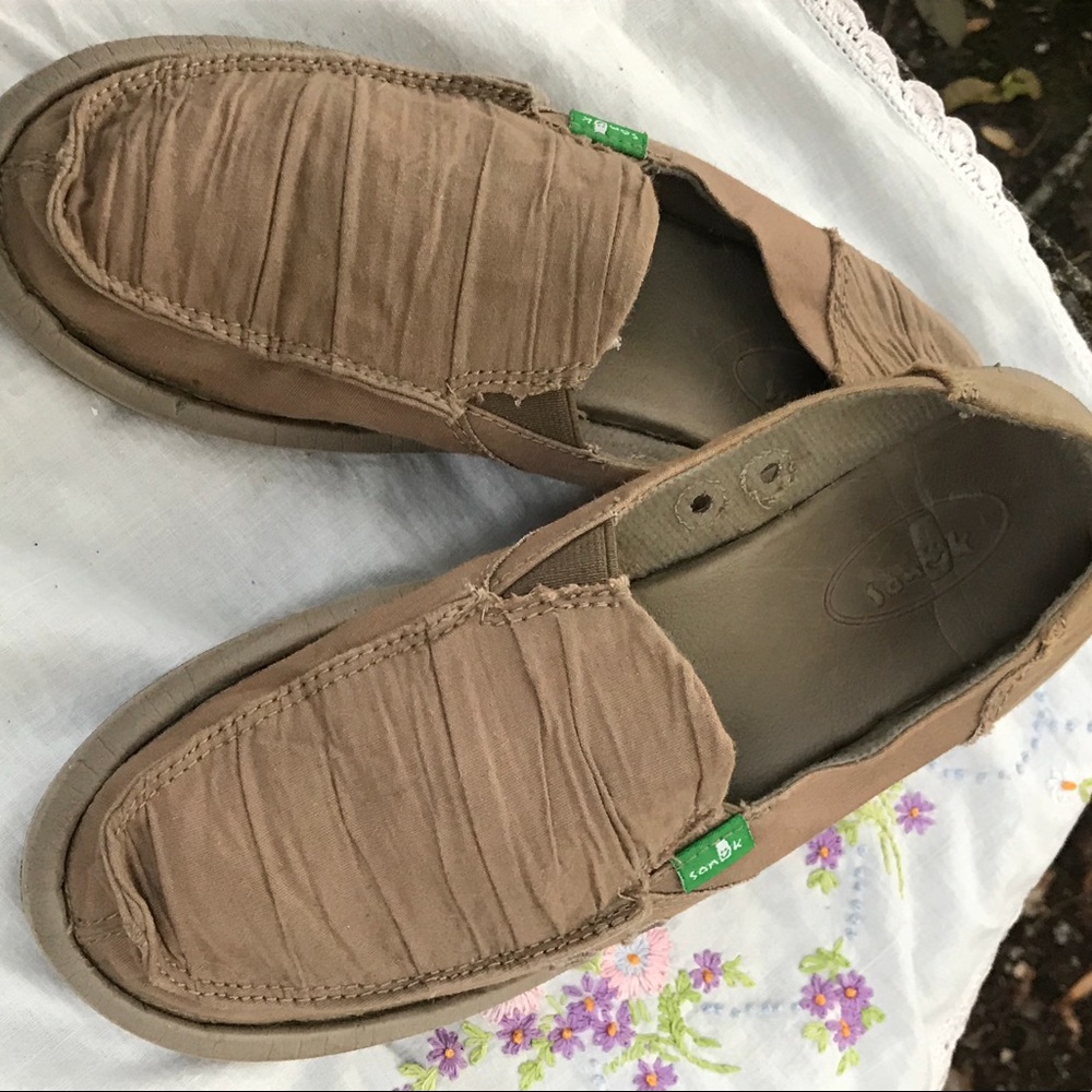 Sanuk Slip on Women’s Sidewalk Surfers